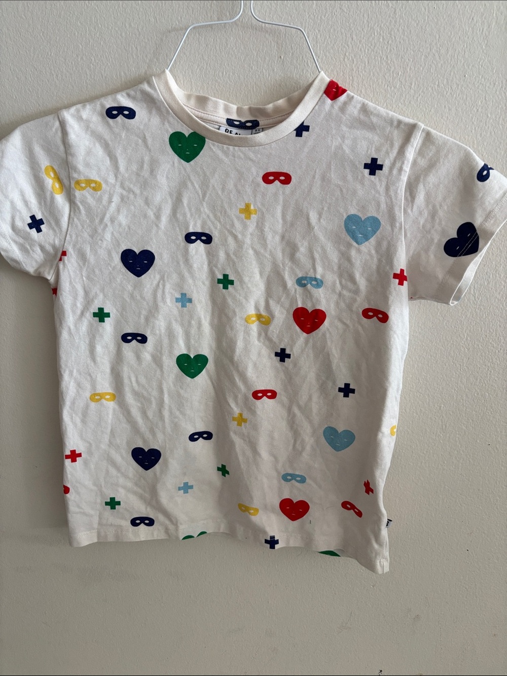 Beau Loves Kids White Graphic Heart Print Tee